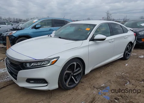 2018 Honda Accord Sport z USA, uszkodzony, nr VIN 1HGCV1F34JA029486